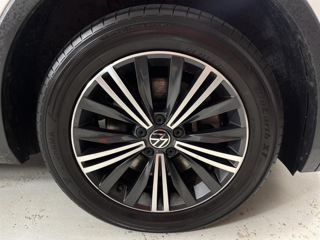 Photo '9' of Volkswagen Tiguan