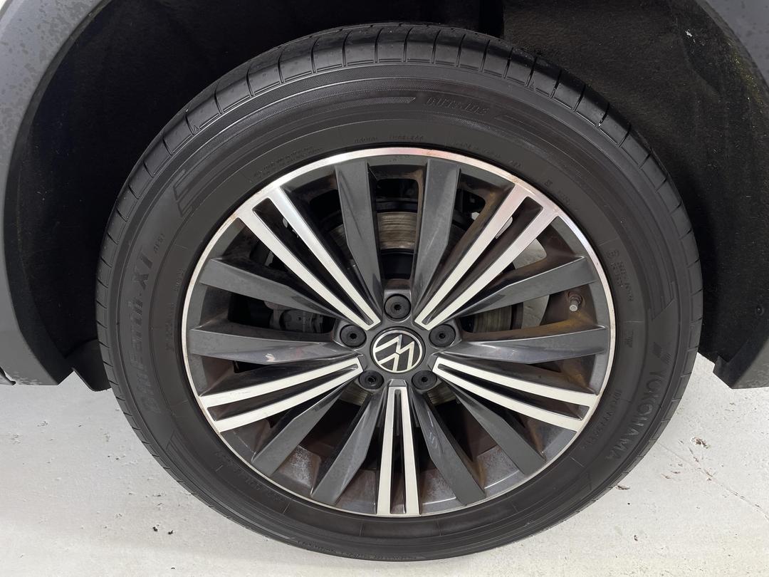 Photo '11' of Volkswagen Tiguan