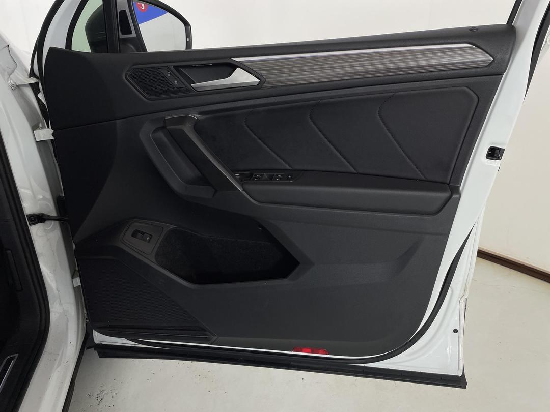 Photo '15' of Volkswagen Tiguan