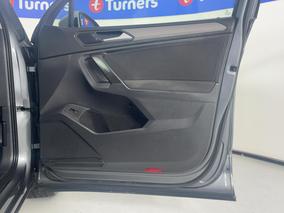 Photo '15' of Volkswagen Tiguan