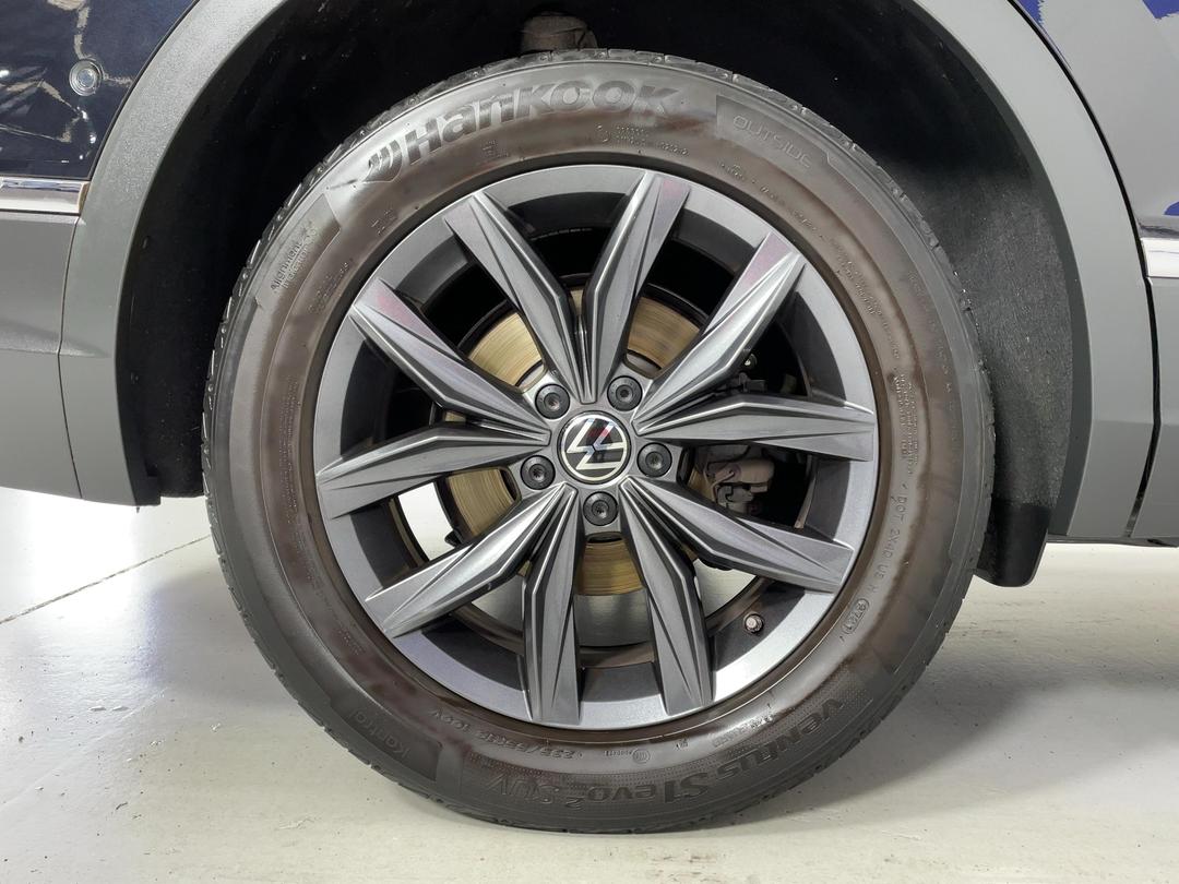 Photo '12' of Volkswagen Tiguan