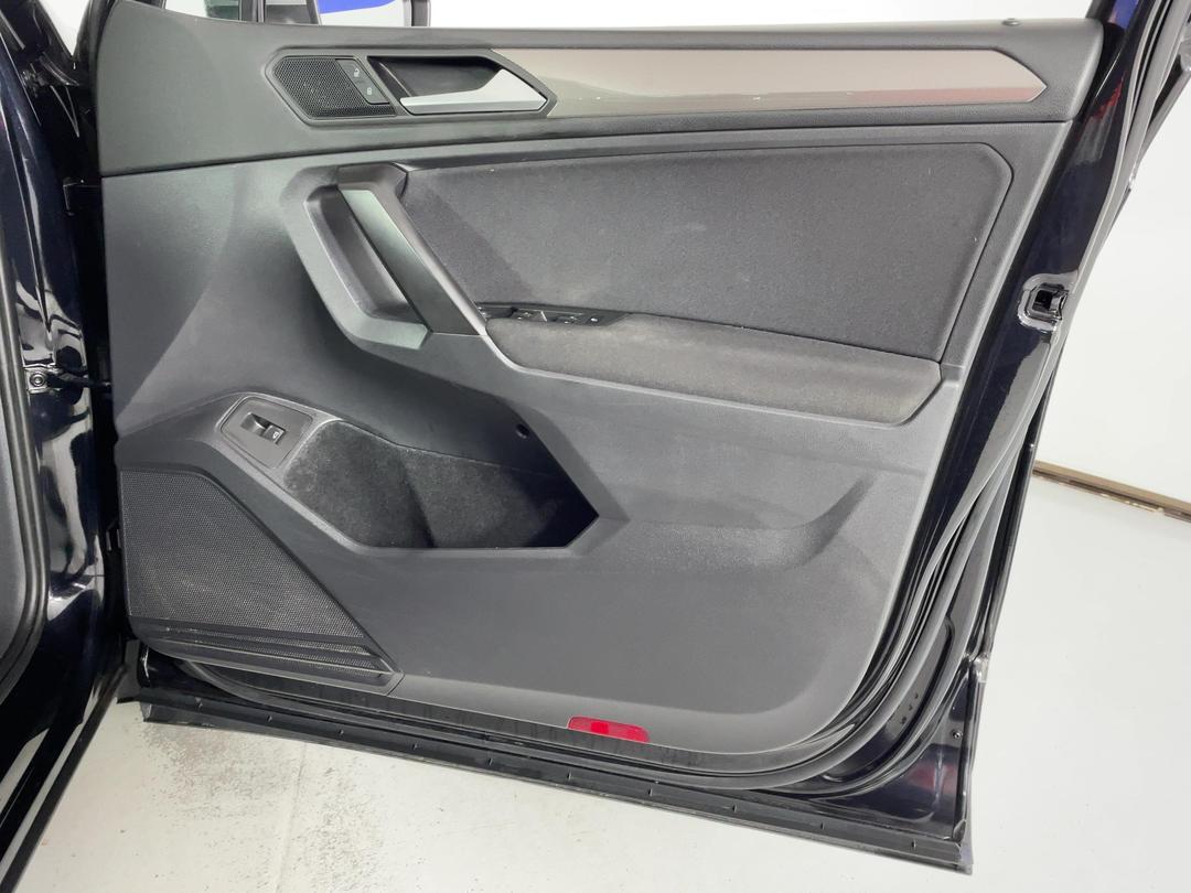 Photo '15' of Volkswagen Tiguan