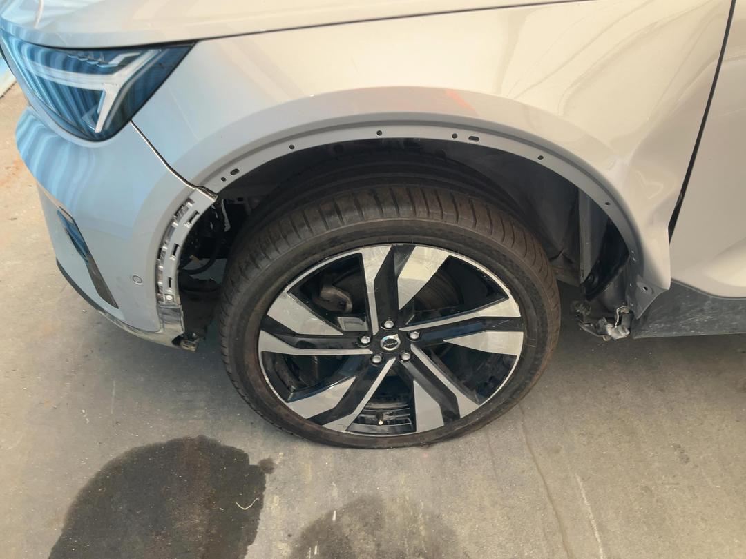 Photo '6' of Volvo XC40 B5 Ultimate Dark