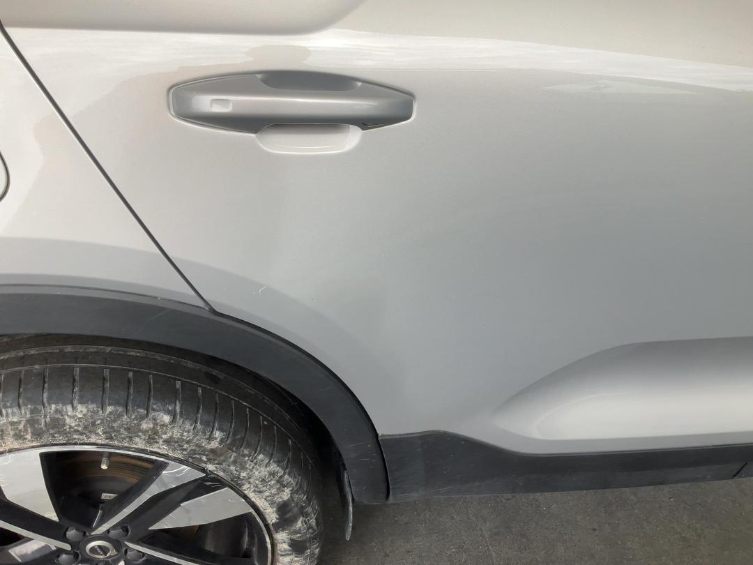 Photo '14' of Volvo XC40 B5 Ultimate Dark