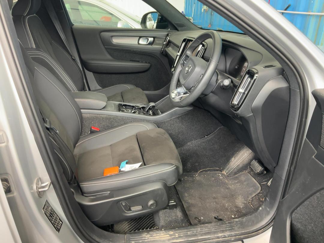 Photo '16' of Volvo XC40 B5 Ultimate Dark