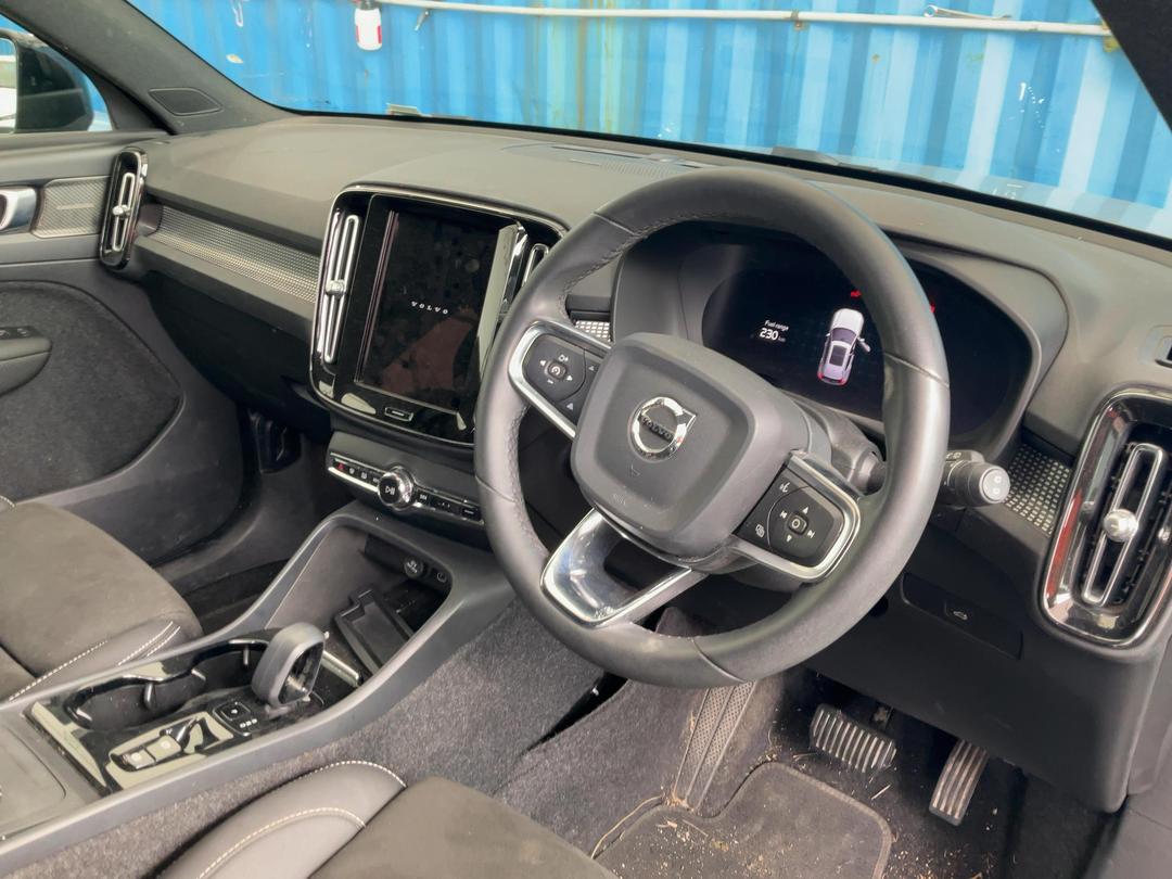 Photo '17' of Volvo XC40 B5 Ultimate Dark