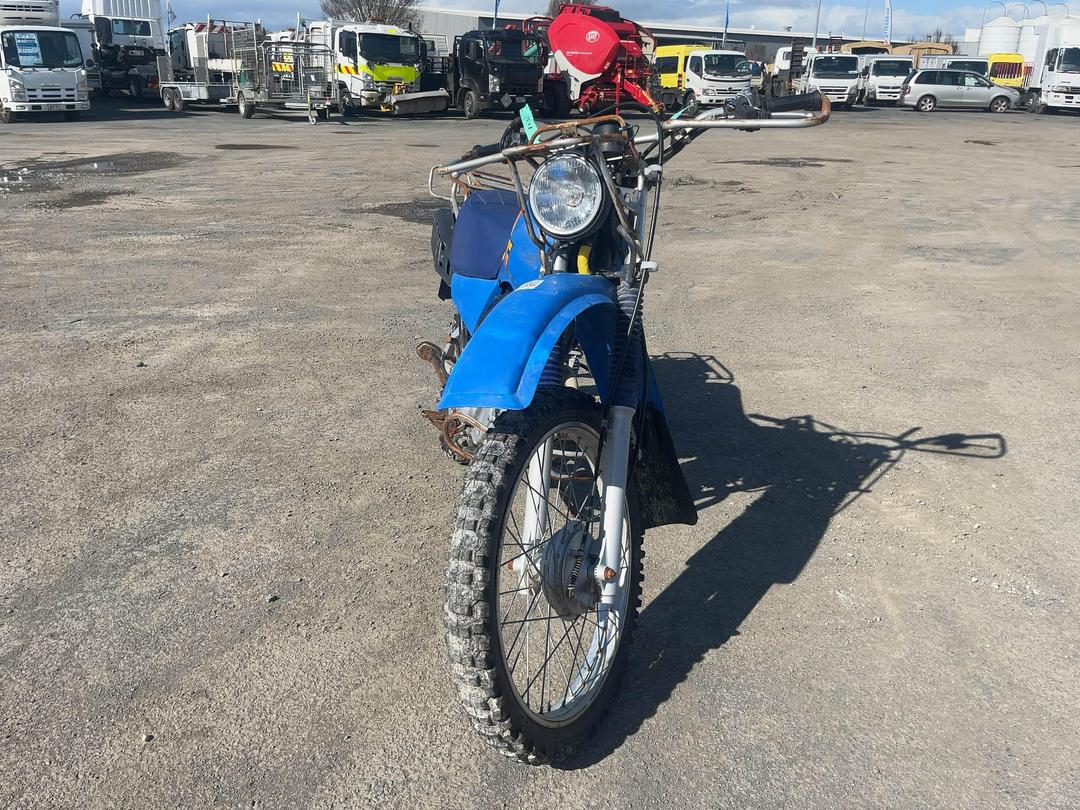 Photo '8' of Yamaha AG200 Photo '8' of Yamaha AG200