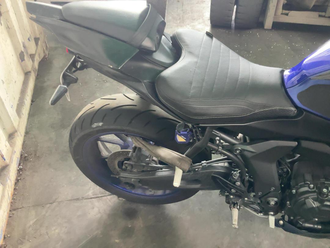 Photo '11' of Yamaha YZF-R7LA N Photo '11' of Yamaha YZF-R7LA N