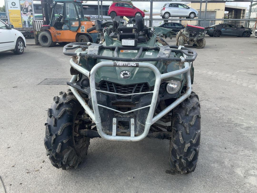Photo '8' of Can Am 570 XU