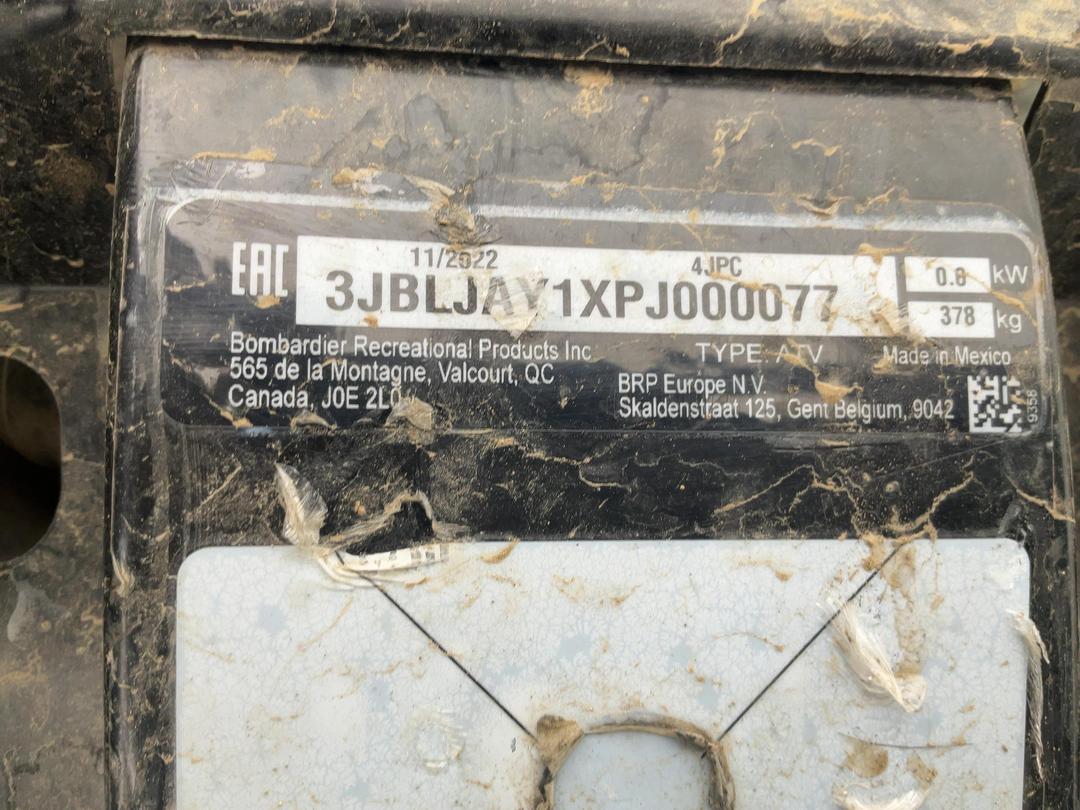 Photo '9' of Can Am Outlander 570 XU - Otawa