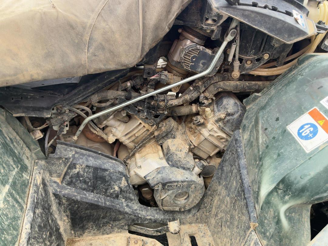 Photo '12' of Can Am Outlander 570 XU - Otawa