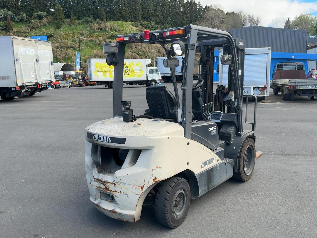 Photo '9' of Crown CD35C-7 Forklift