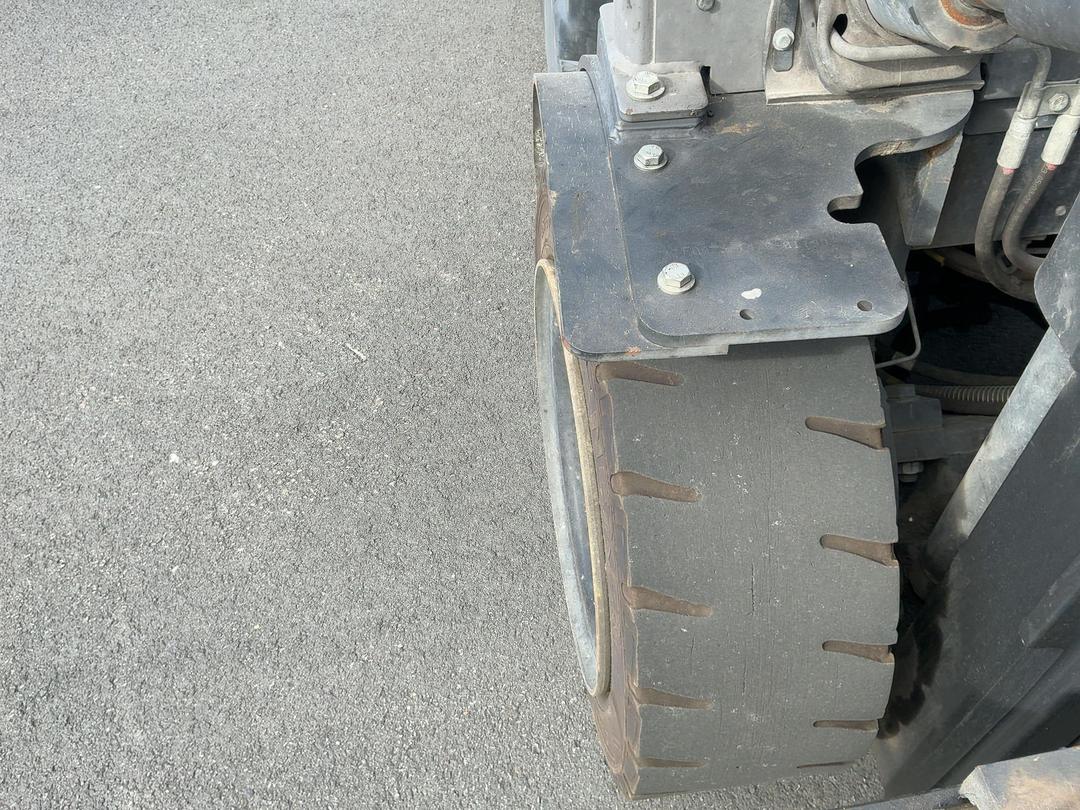 Photo '16' of Crown CD35C-7 Forklift