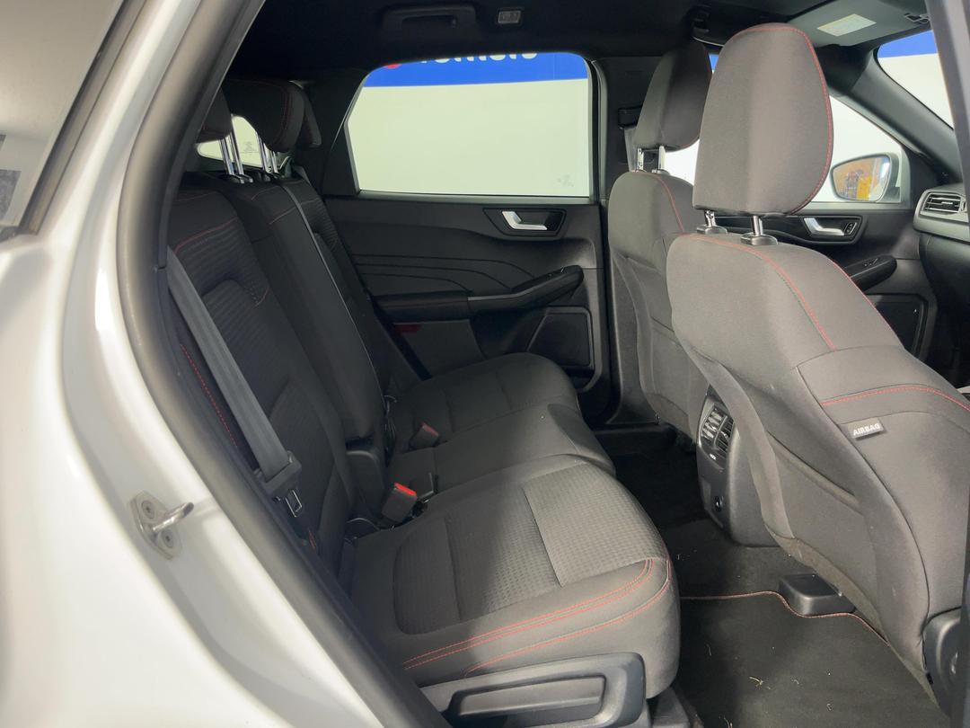 Photo '20' of Ford Escape