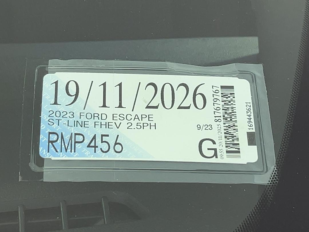 Photo '30' of Ford Escape