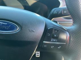 Photo '28' of Ford Escape