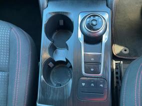 Photo '31' of Ford Escape