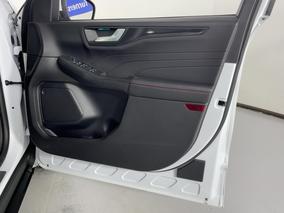 Photo '15' of Ford Escape