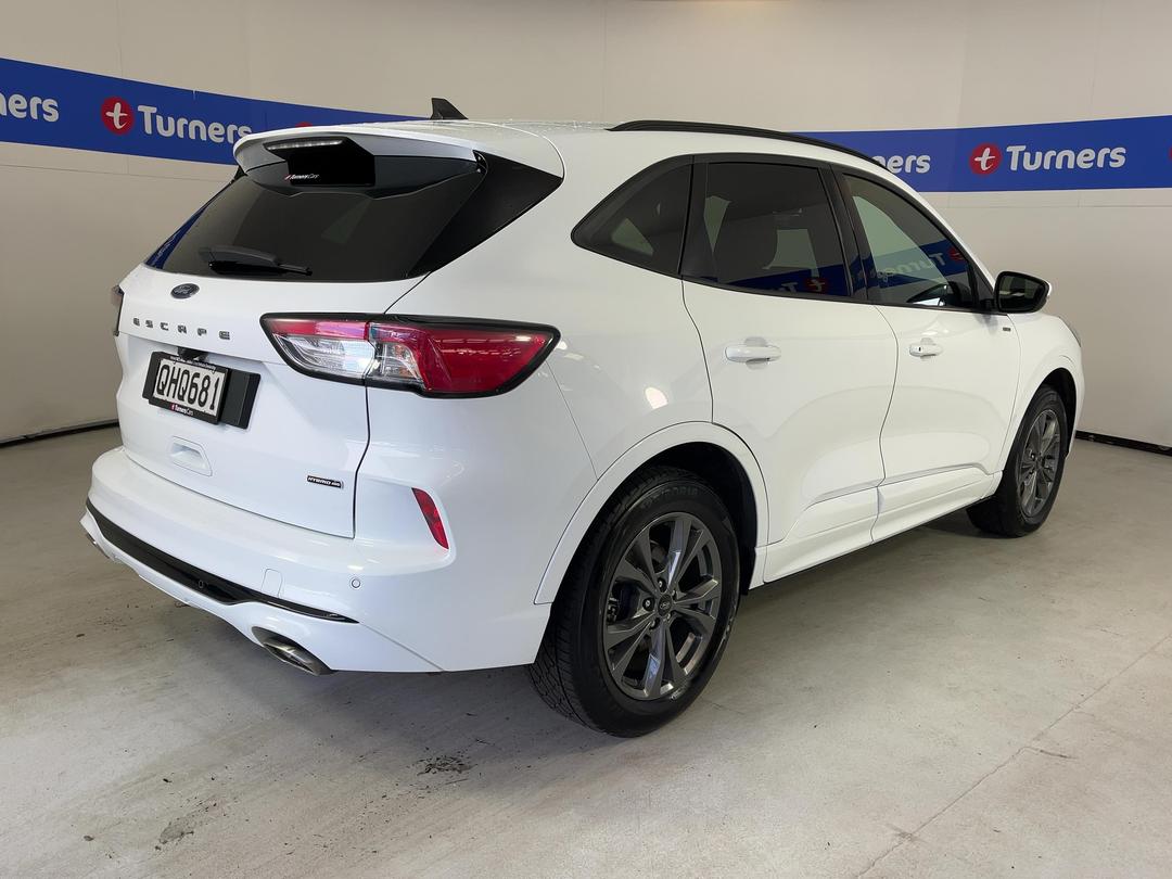 Photo '7' of Ford Escape