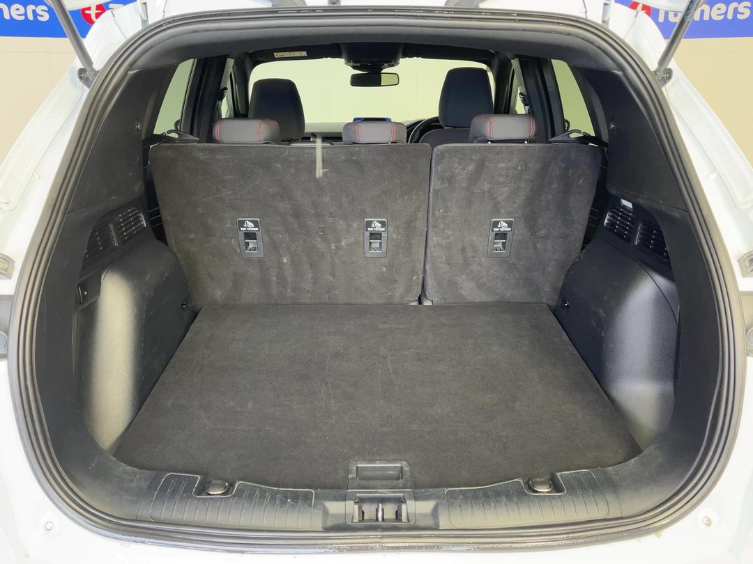 Photo '14' of Ford Escape