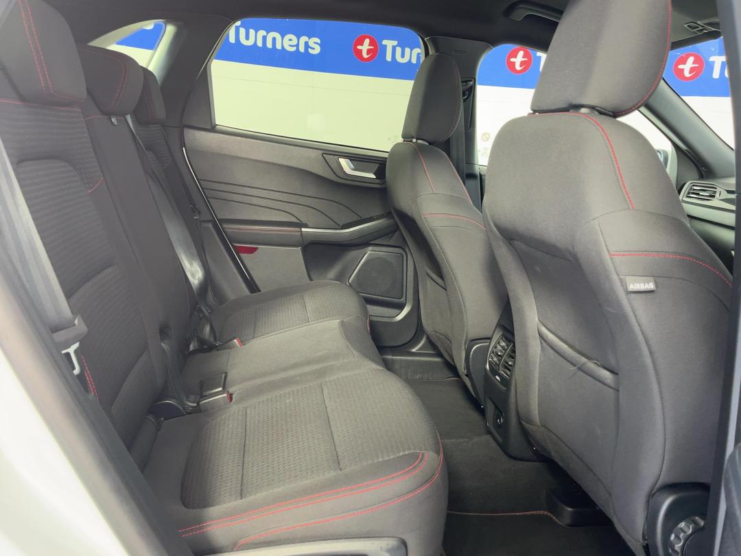 Photo '20' of Ford Escape