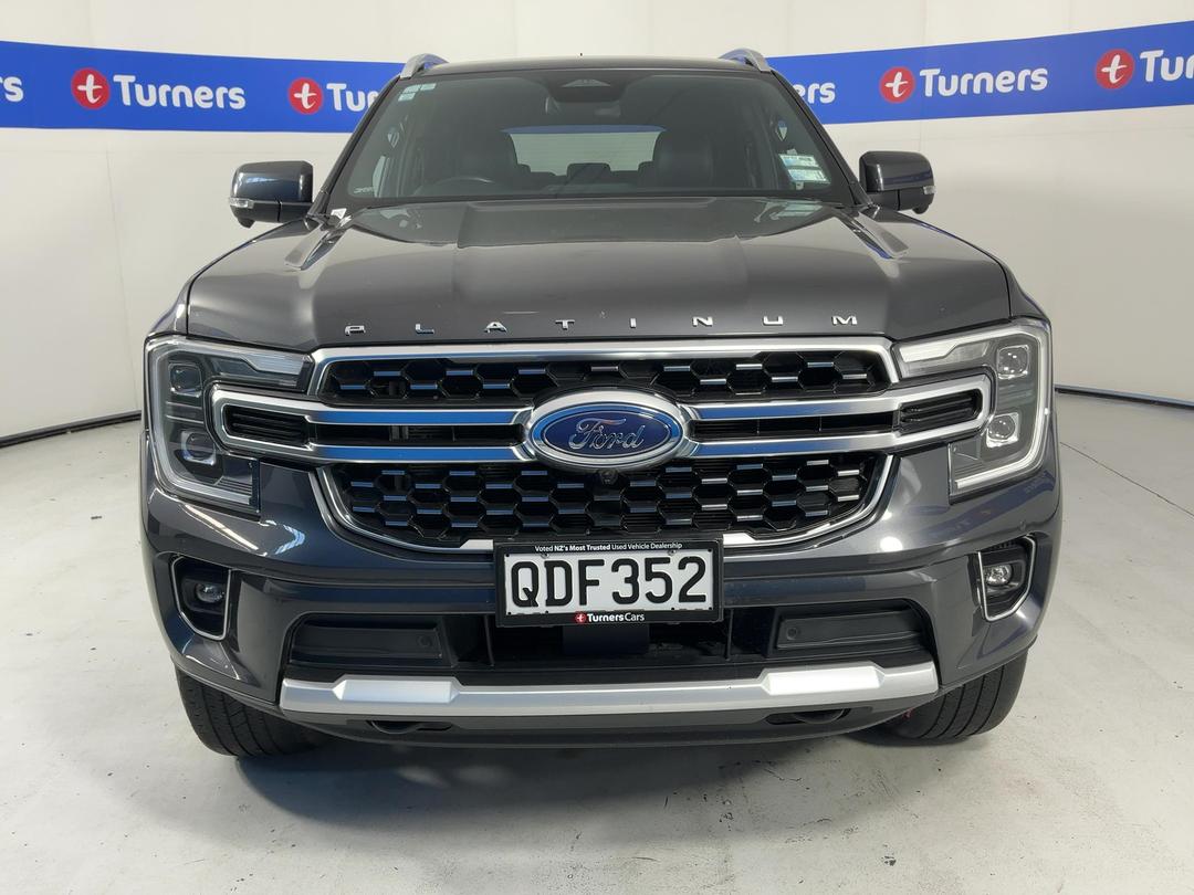 Photo '2' of Ford Everest