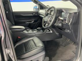 Photo '16' of Ford Everest