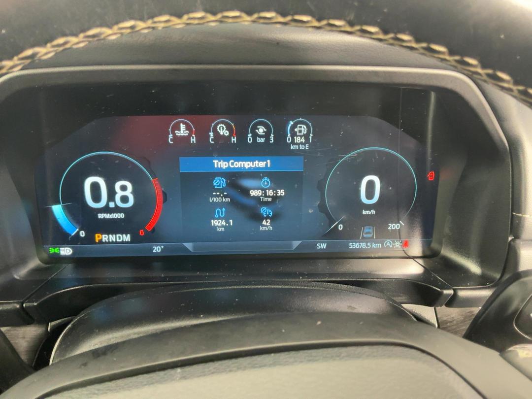 Photo '21' of Ford Everest