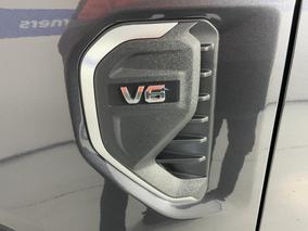 Photo '30' of Ford Everest