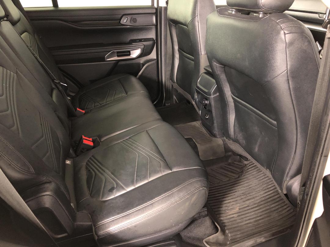 Photo '20' of Ford Everest