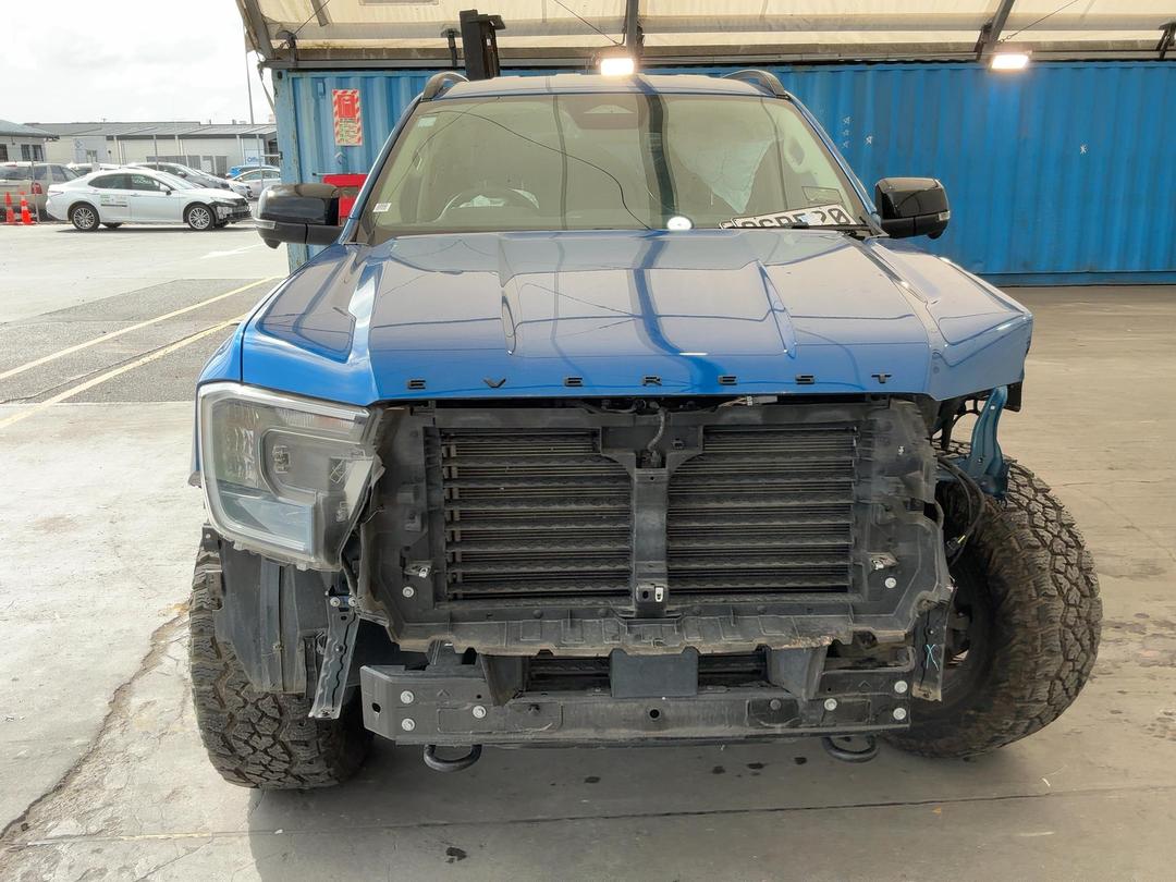 Photo '5' of Ford Everest Sport Photo '5' of Ford Everest Sport