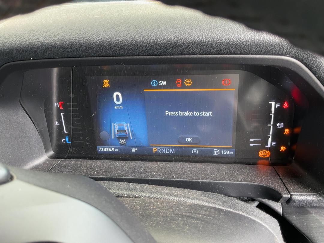 Photo '20' of Ford Everest Sport Photo '20' of Ford Everest Sport