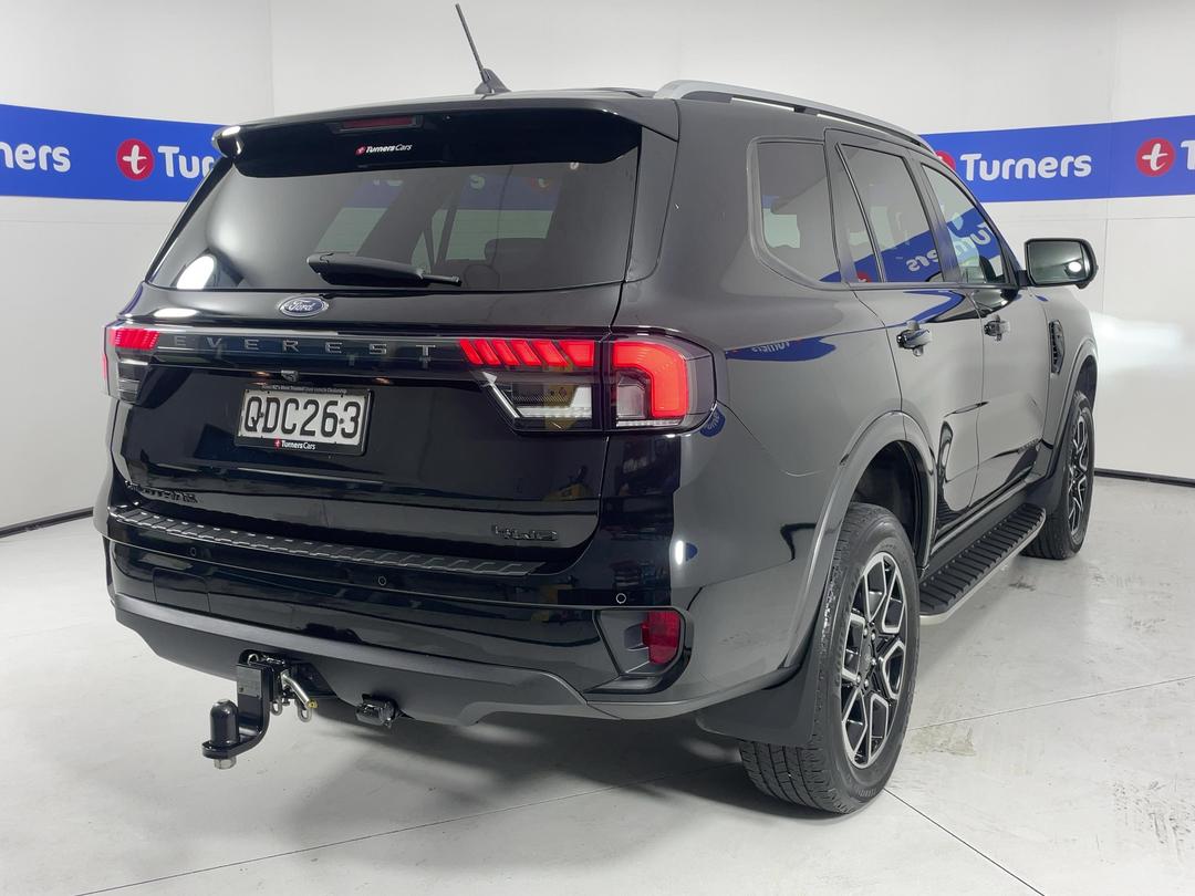 Photo '7' of Ford Everest