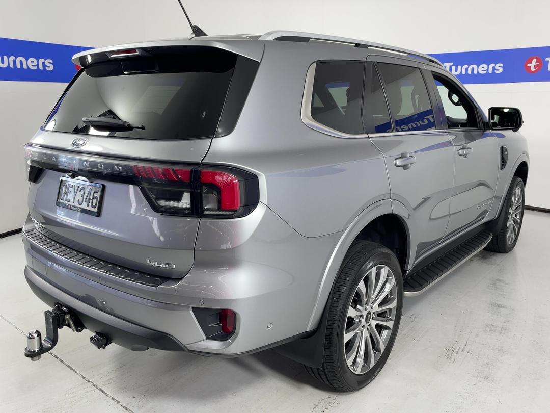 Photo '7' of Ford Everest