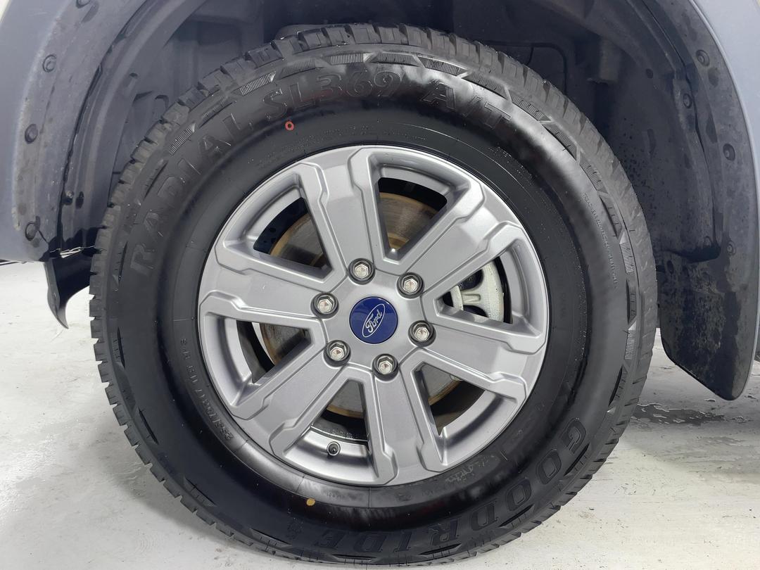 Photo '10' of Ford Ranger