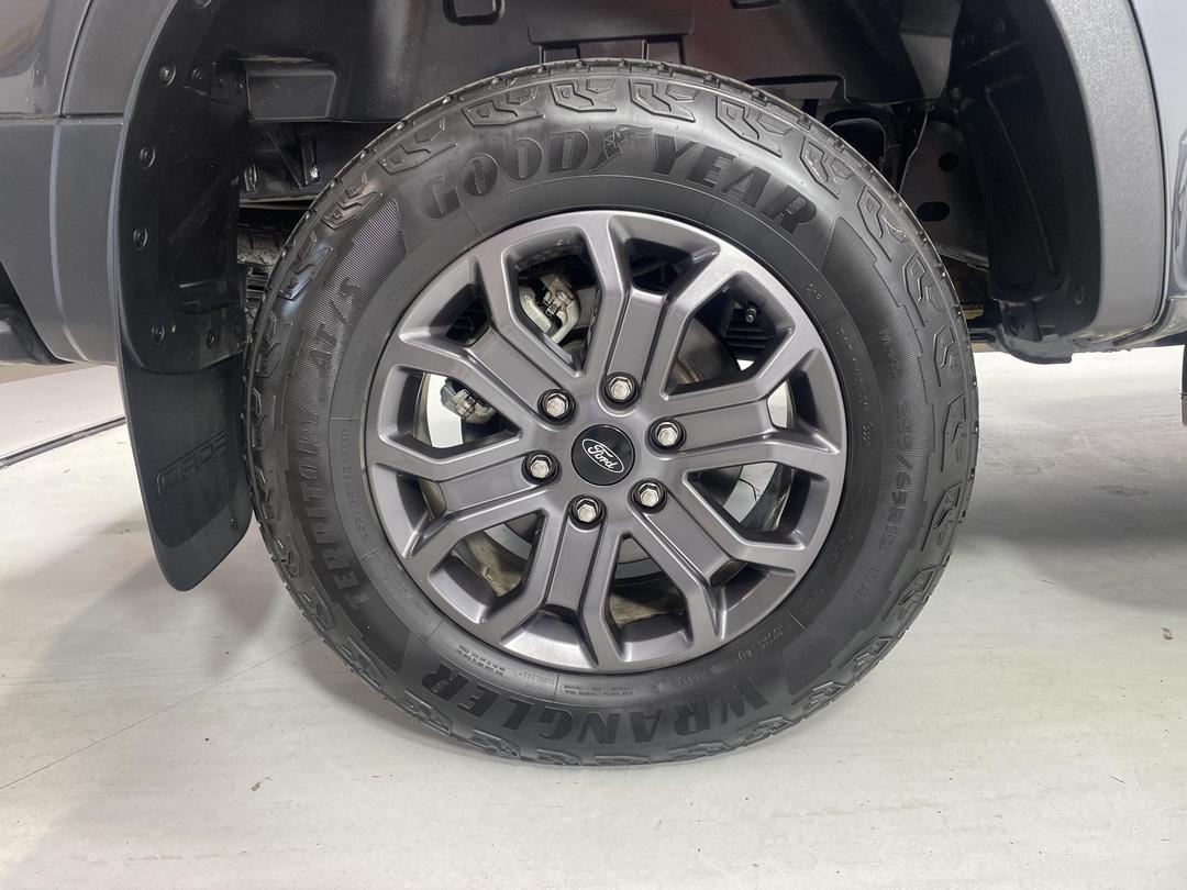 Photo '12' of Ford Ranger