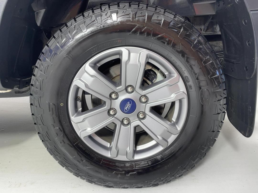Photo '11' of Ford Ranger