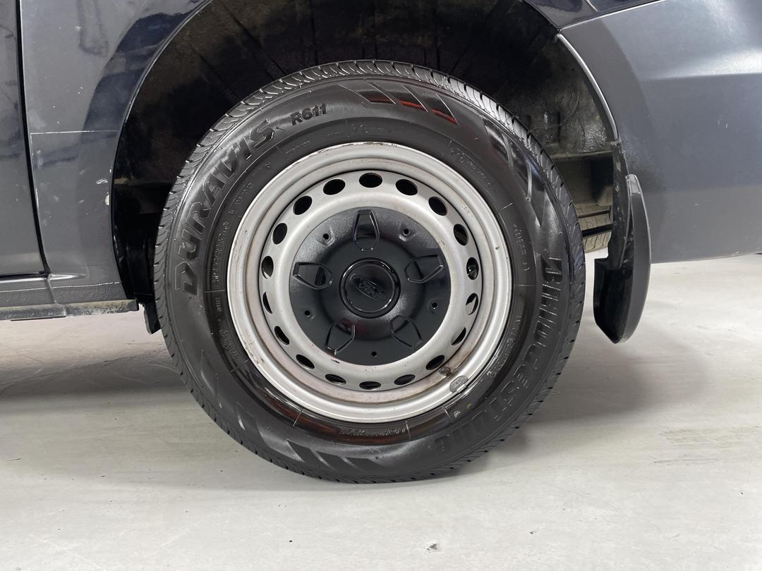 Photo '11' of Ford Transit