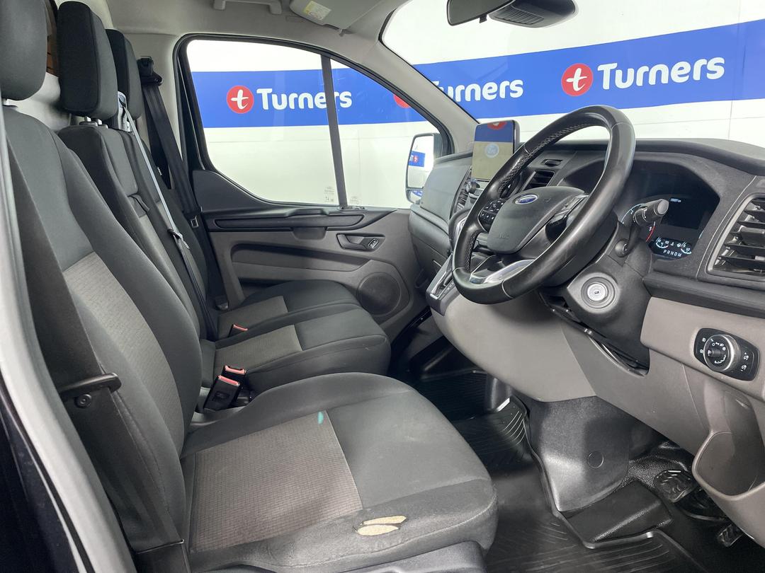 Photo '16' of Ford Transit