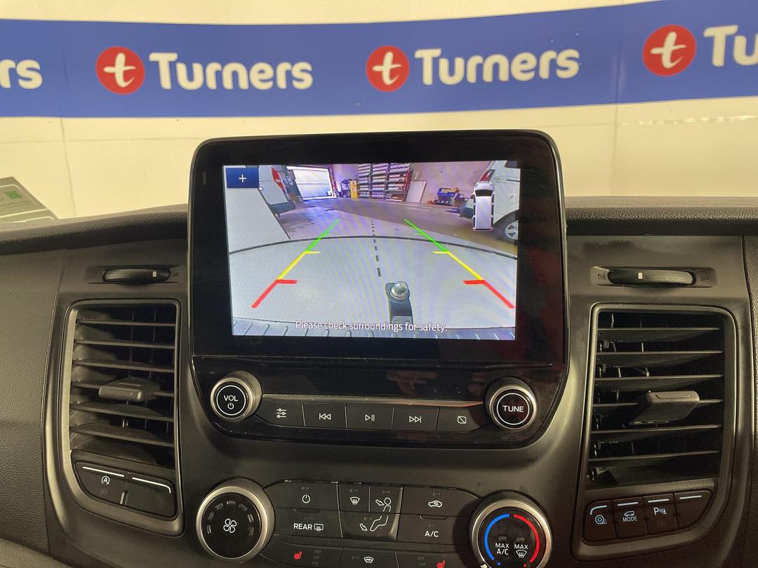 Photo '24' of Ford Transit