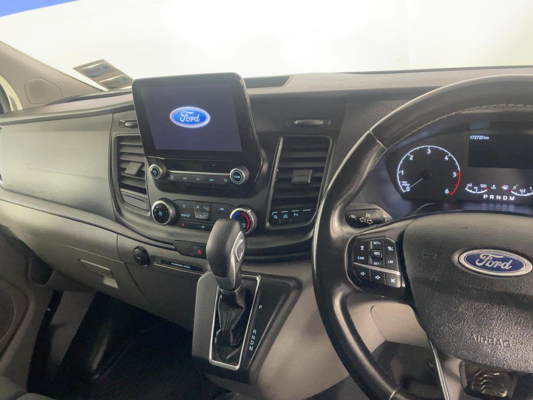 Photo '18' of Ford Transit
