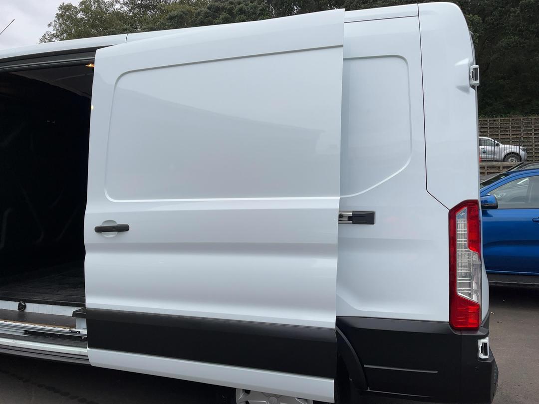 Photo '19' of Ford Transit