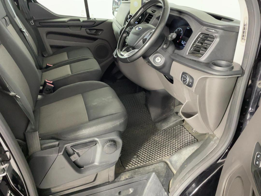 Photo '16' of Ford Transit