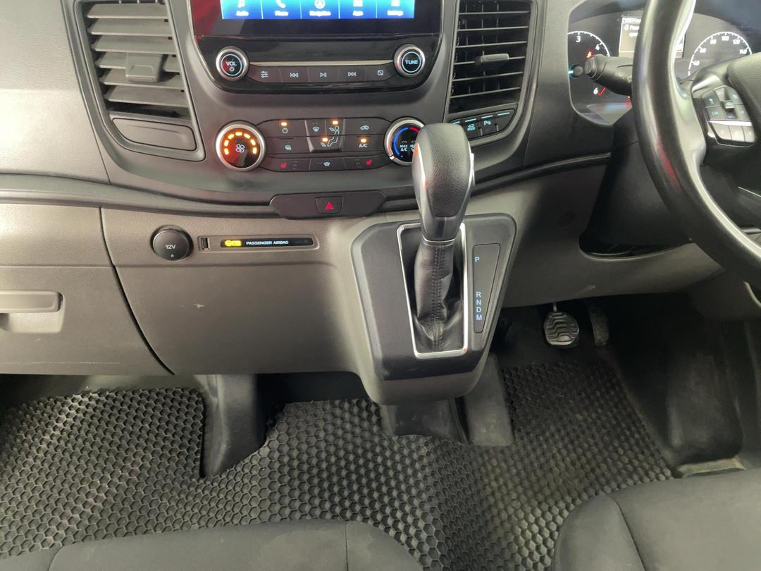Photo '18' of Ford Transit