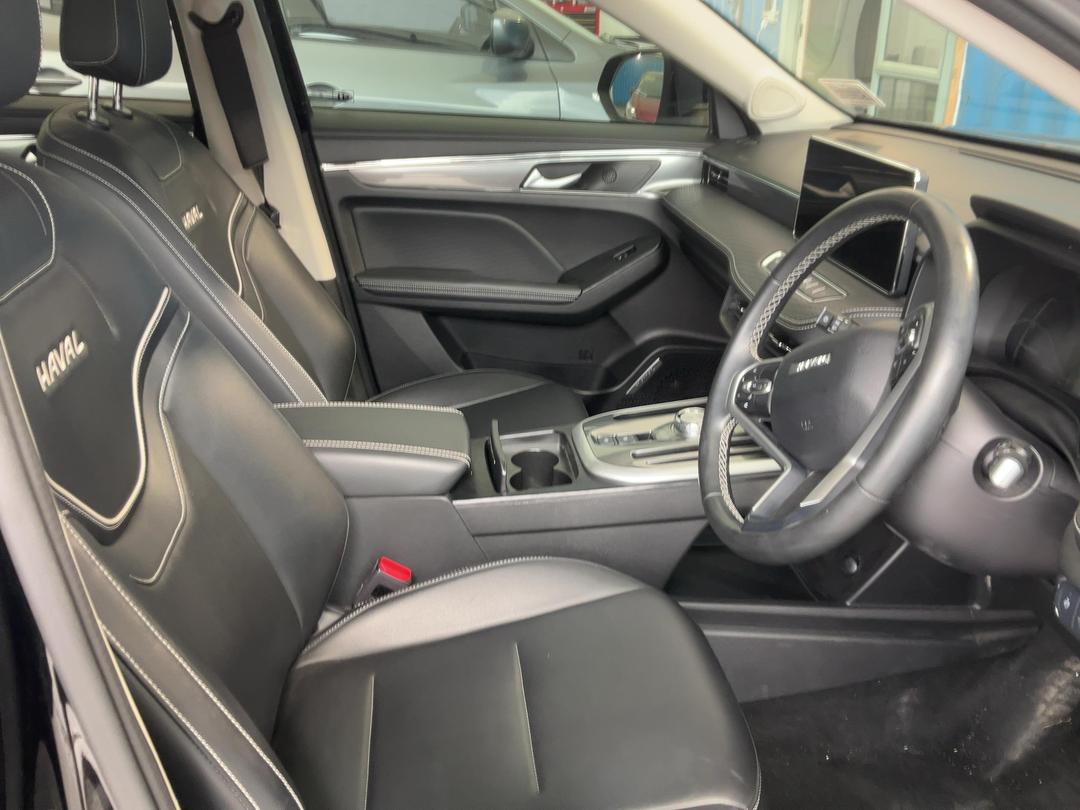 Photo '10' of Haval Jolion Ultra 2WD Hybrid Photo '10' of Haval Jolion Ultra 2WD Hybrid