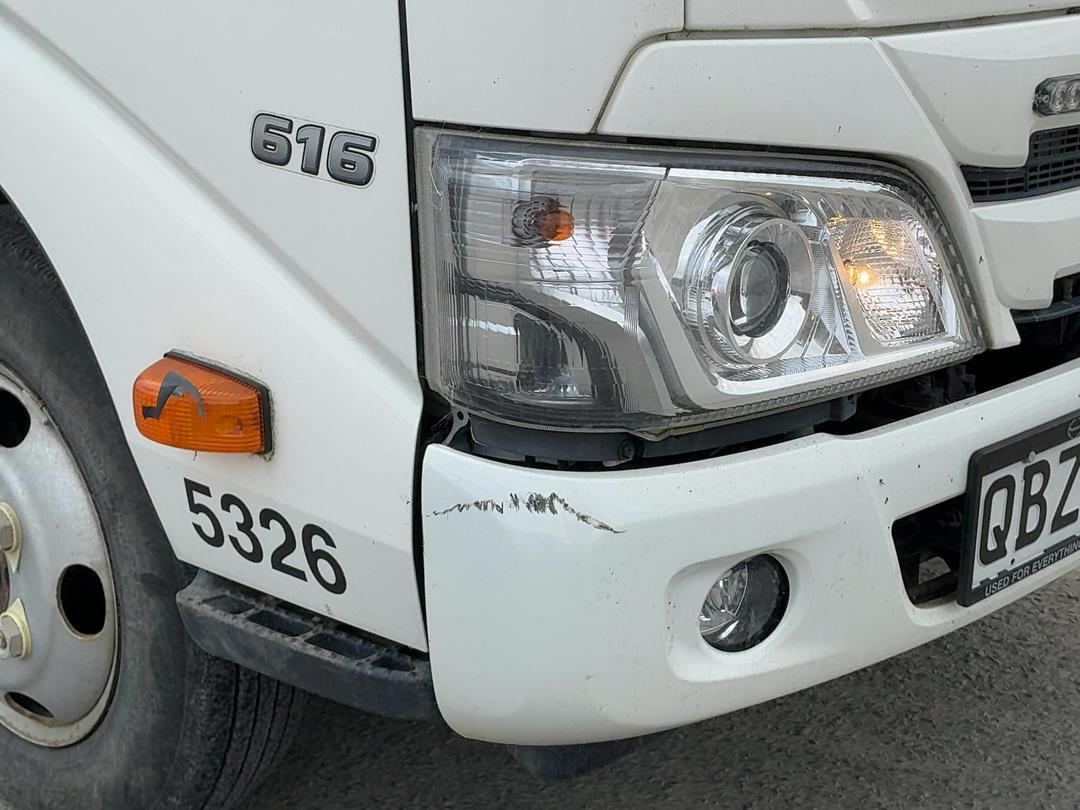 Photo '20' of Hino 300 XZU605R Transporter