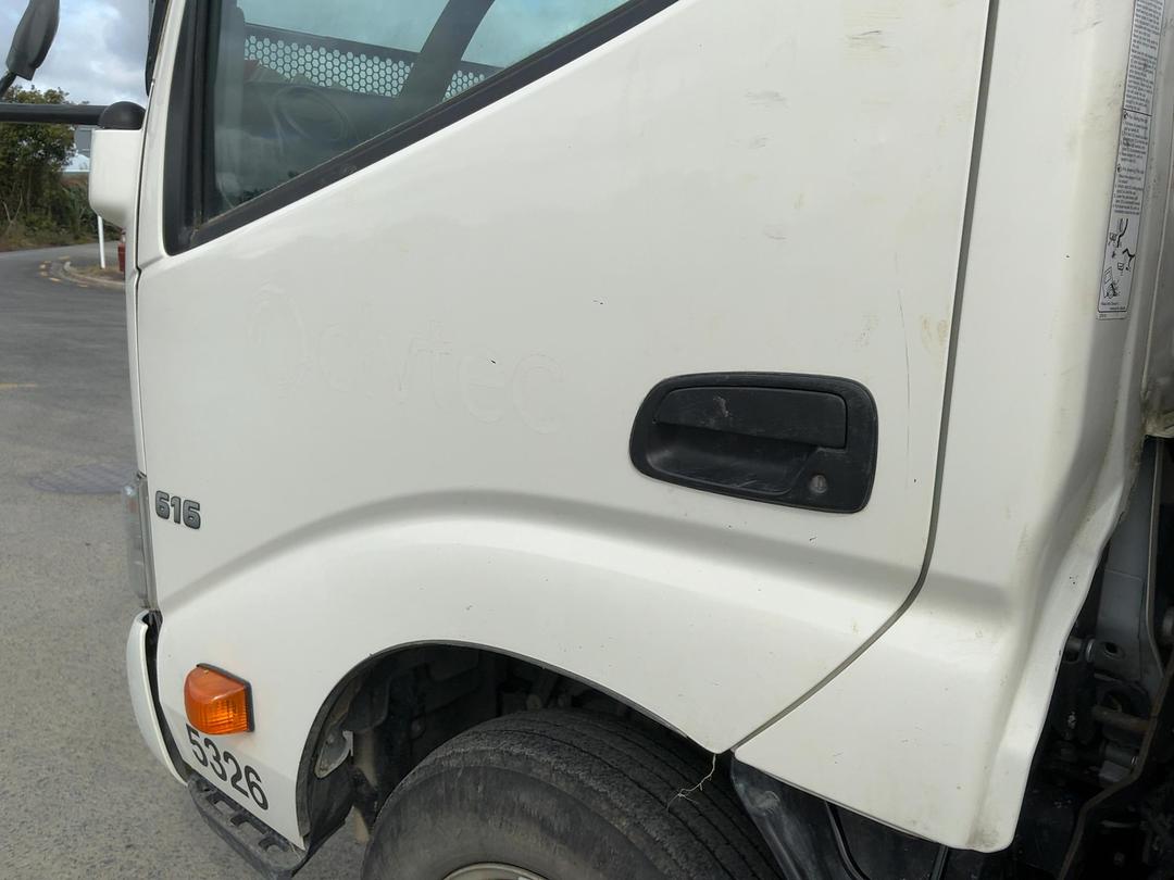 Photo '25' of Hino 300 XZU605R Transporter