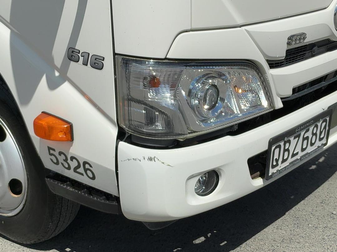 Photo '26' of Hino 300 XZU605R Transporter