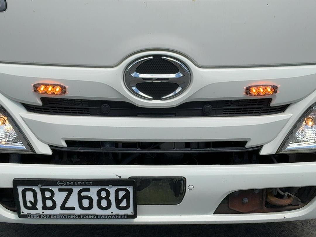 Photo '28' of Hino 300 XZU605R Transporter