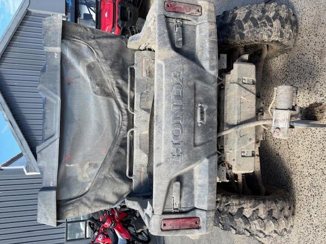 Photo '4' of Honda Pioneer 1000 5P